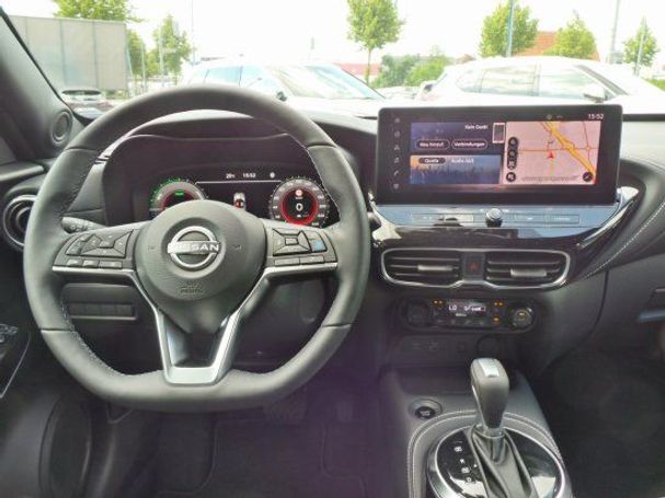 Nissan Juke 1.6 Hybrid Tekna 105 kW image number 5