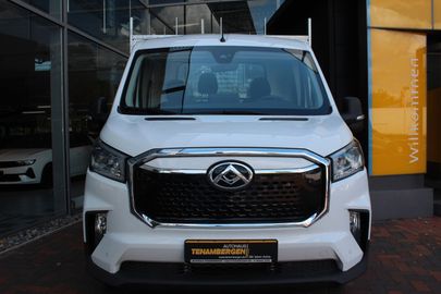 Car image 34