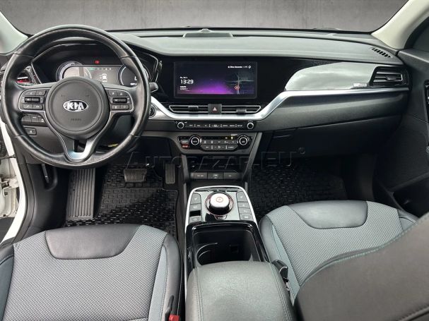 Kia Niro e 64 kWh 150 kW image number 8