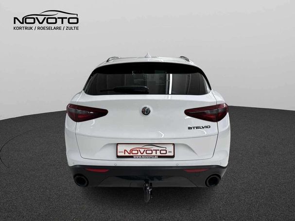 Alfa Romeo Stelvio 2.2 118 kW image number 4