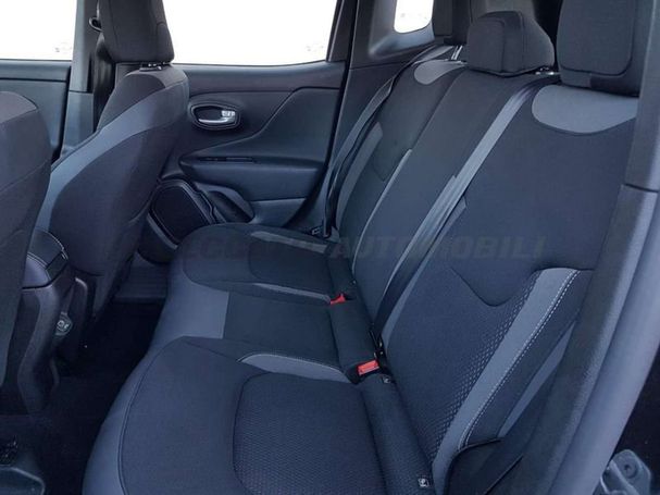 Jeep Renegade 1.0 Limited 88 kW image number 17