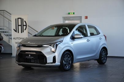 Car image 2