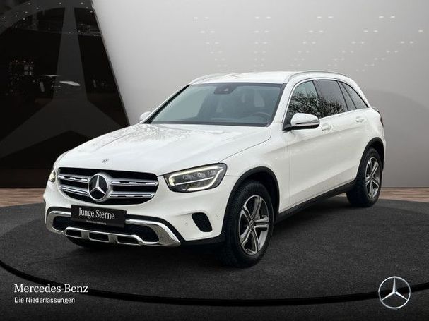 Mercedes-Benz GLC 300 e 235 kW image number 1