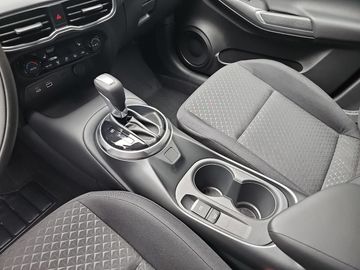 Car image 13