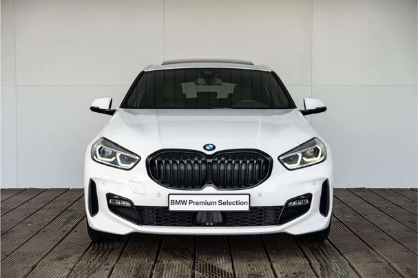 BMW 118i M Sport 100 kW image number 2