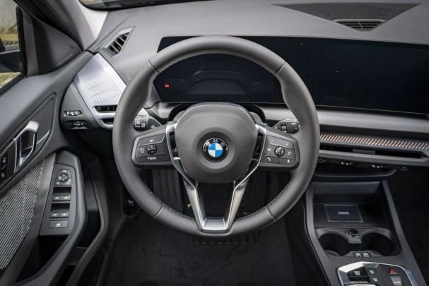 BMW 120i 125 kW image number 15