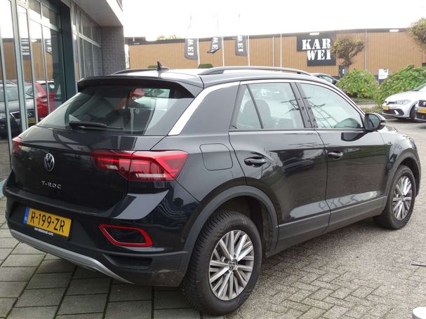 Volkswagen T-Roc 1.0 TSI T-Roc 81 kW image number 3