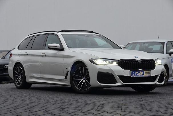 BMW 530d Touring xDrive 210 kW image number 2