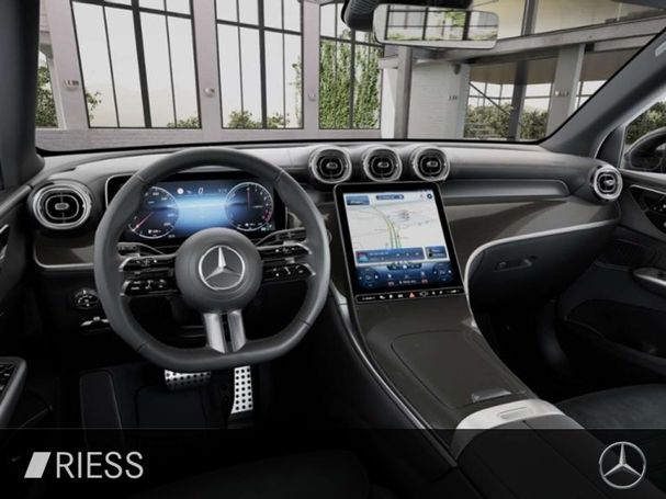 Mercedes-Benz GLC 300 de 4Matic 245 kW image number 19