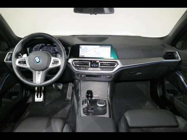 BMW 330 e M Sport 218 kW image number 6