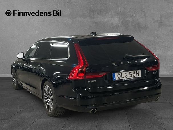 Volvo V90 D4 AWD Momentum 141 kW image number 4