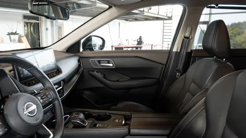 Car image 48