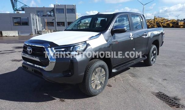 Toyota Hilux Cab 108 kW image number 2