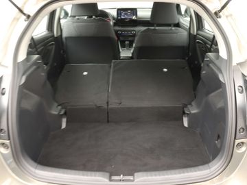 Car image 36