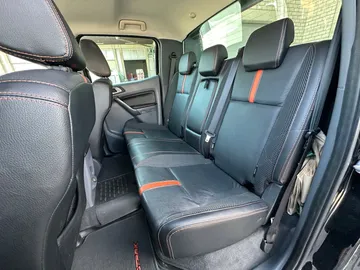 Car image 39