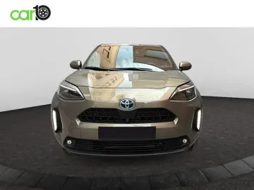 Car image 4