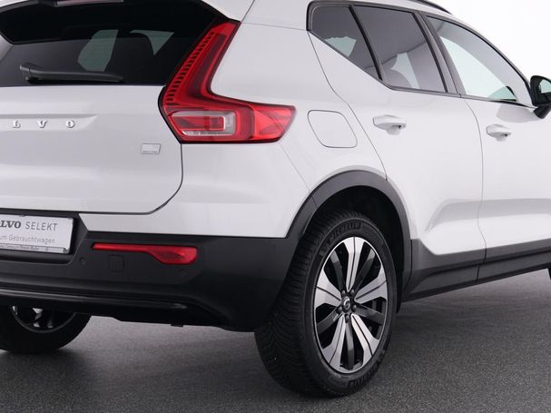 Volvo XC40 Plug-in Hybrid T4 Ultimate Dark 155 kW image number 11