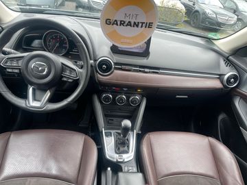 Car image 14