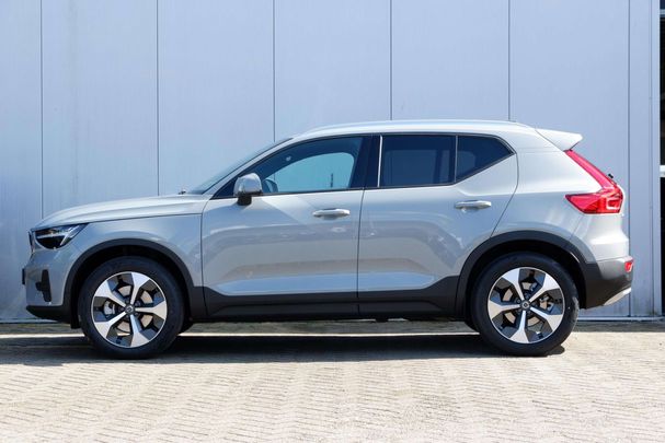 Volvo XC40 B4 Core 145 kW image number 10