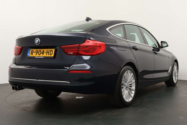 BMW 320i Gran Turismo 135 kW image number 2