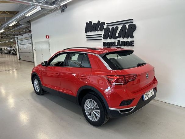 Volkswagen T-Roc 1.0 TSI T-Roc 81 kW image number 4