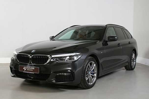 BMW 530d Touring xDrive 195 kW image number 1