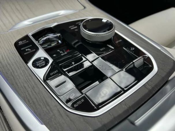 BMW X7 xDrive 250 kW image number 28