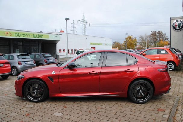 Alfa Romeo Giulia 382 kW image number 5