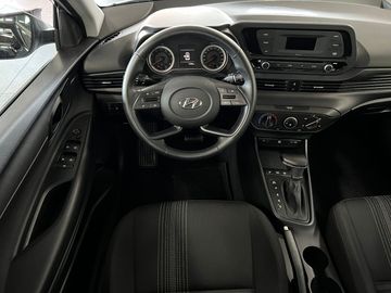 Car image 10