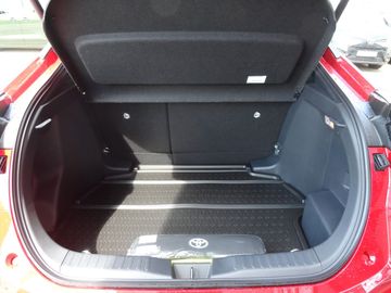 Car image 11