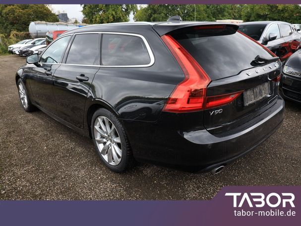 Volvo V90 D4 AWD Momentum 140 kW image number 3