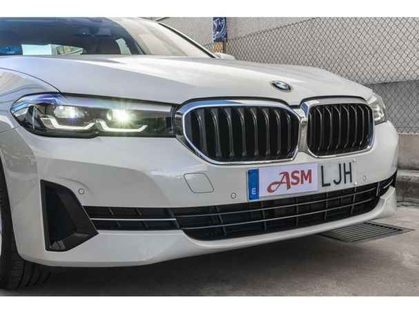 BMW 530 e 215 kW image number 32