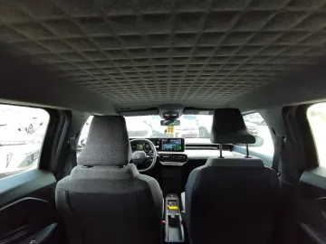 Car image 41