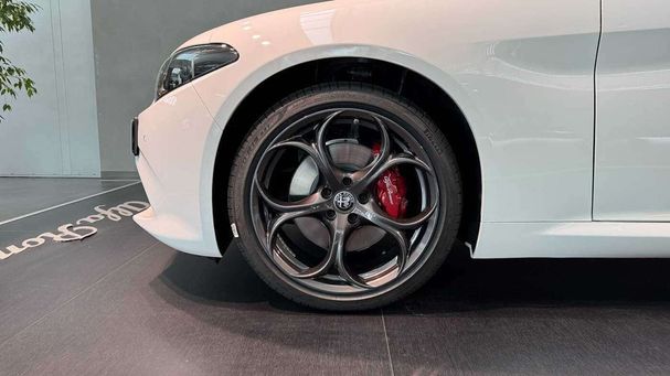 Alfa Romeo Giulia 2.2 Q4 154 kW image number 8