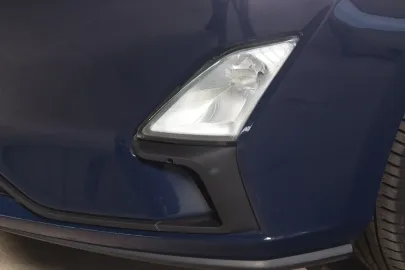 Car image 33