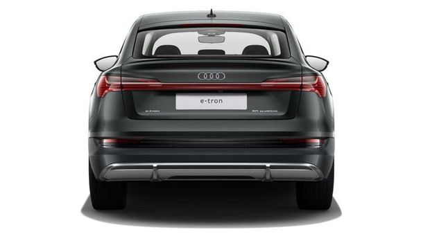 Audi e-tron 50 quattro S-line 230 kW image number 3