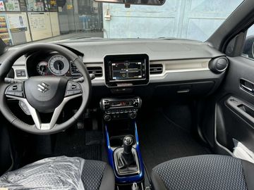 Car image 10