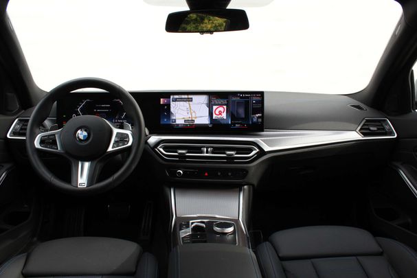 BMW 318i Touring 115 kW image number 4