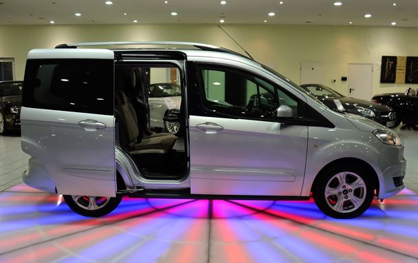 Ford Tourneo Courier 74 kW image number 8