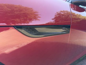 Car image 29