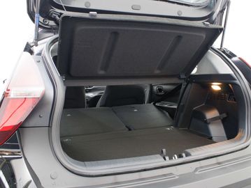 Car image 37