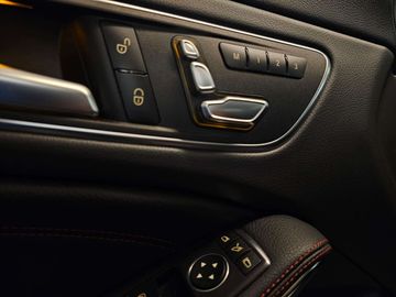 Car image 41