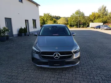 Car image 40