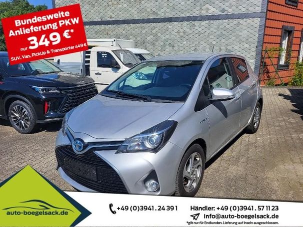 Toyota Yaris 1.5 Hybrid 74 kW image number 2