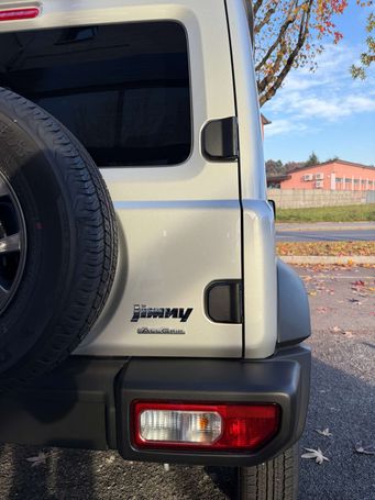 Suzuki Jimny 75 kW image number 15