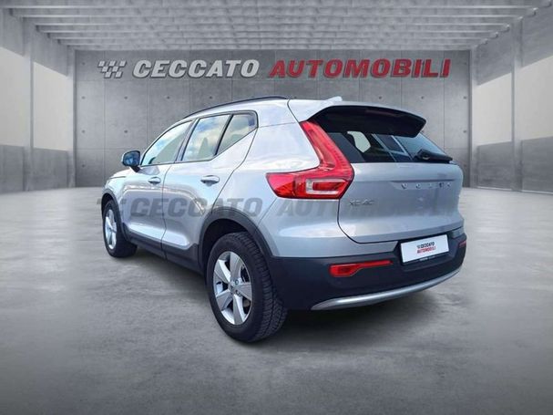 Volvo XC40 T2 Essential 95 kW image number 6