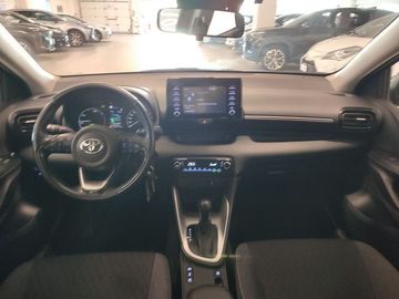 Car image 11