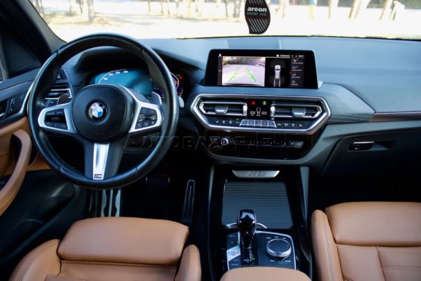 BMW X3 xDrive 140 kW image number 14