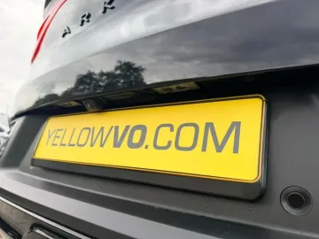 Car image 29
