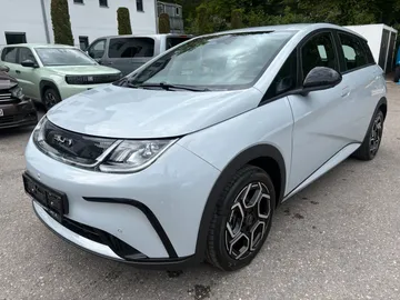 Car image 23